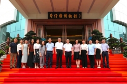 片仔癀药业与暨南大学校企联合共建中药创新联合研究中心签约暨揭牌仪式举行