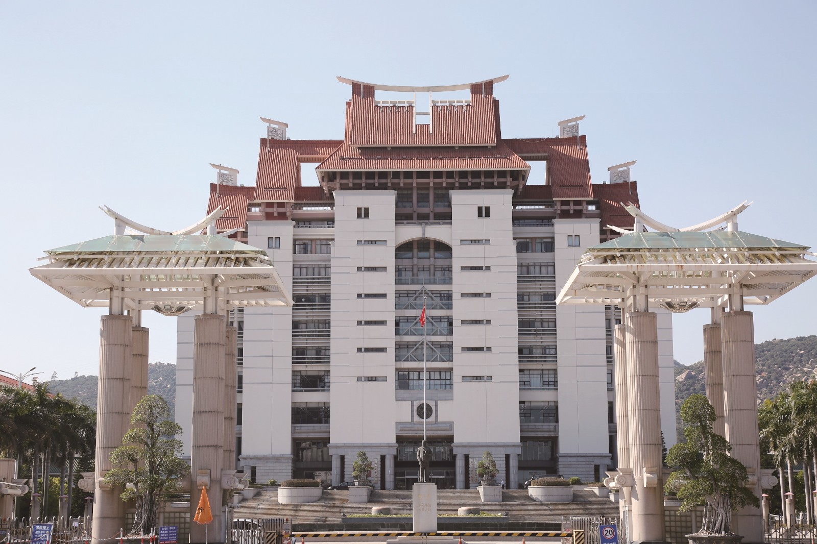 厦门大学嘉庚学院