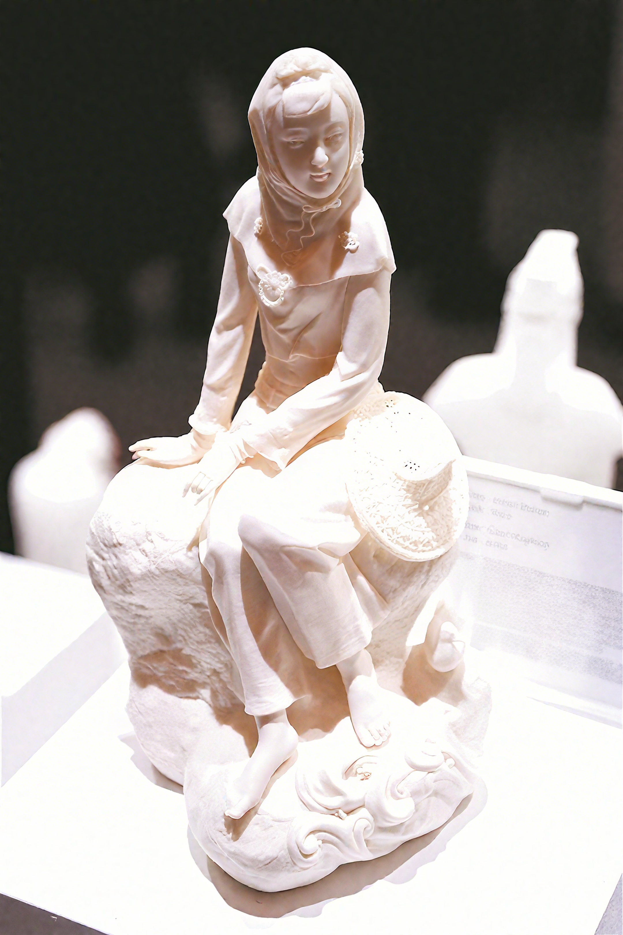 “中国白·德化瓷”国际巡展作品